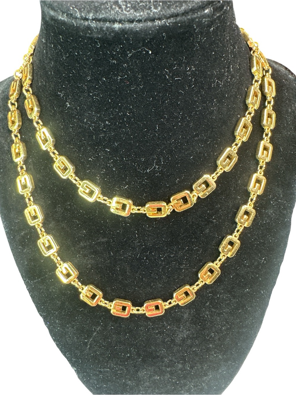 Givency Gold Tone Linked Chain Necklace - Women's Jewelry